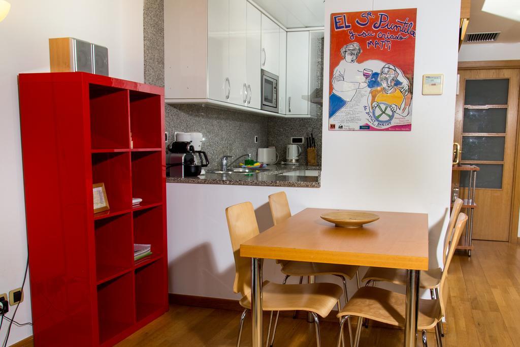 Apartamentos City Beach Барселона Екстериор снимка