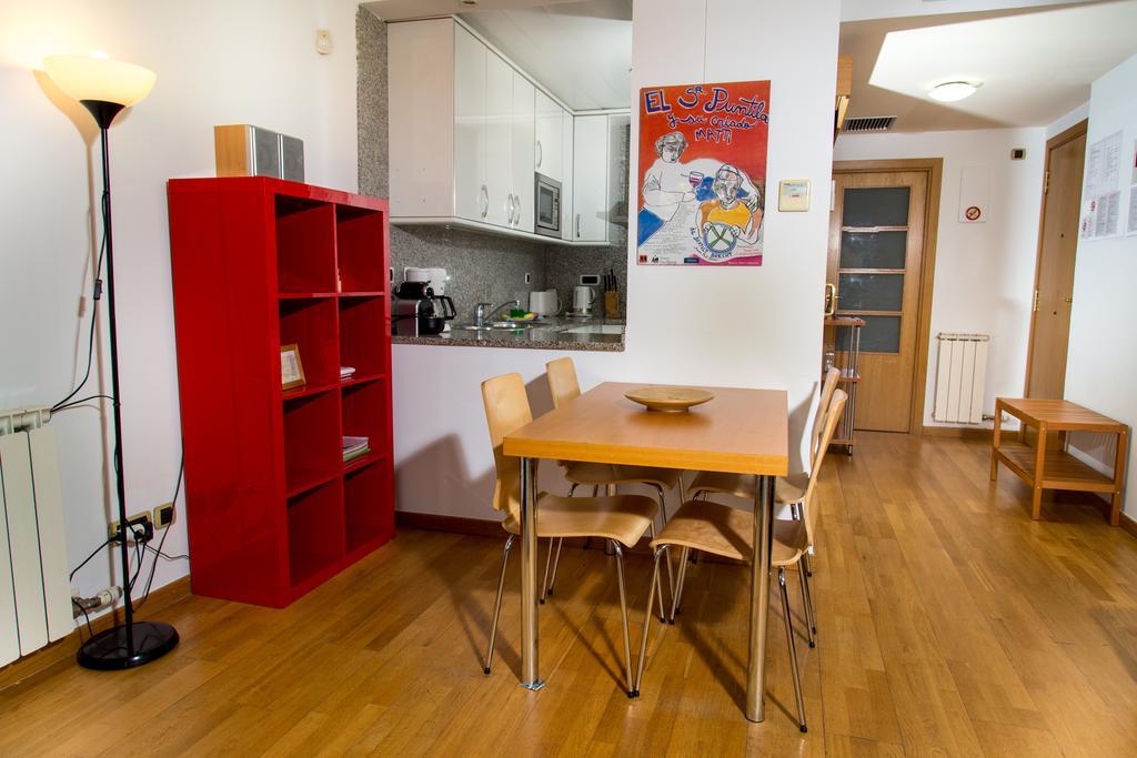Apartamentos City Beach Барселона Екстериор снимка
